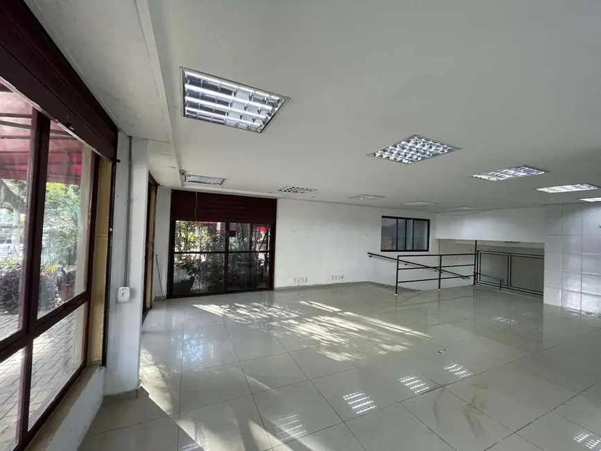 Sala Comercial à venda e para alugar, 351m2 em Chácara São João, Carapicuiba - SP - imagem 8 Foto 8 de Sala Comercial à venda e para alugar, 351m2 em Chácara São João, Carapicuiba - SP