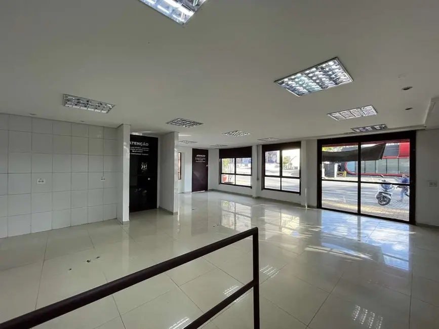 Sala Comercial à venda e para alugar, 351m2 em Chácara São João, Carapicuiba - SP - imagem 6 Foto 6 de Sala Comercial à venda e para alugar, 351m2 em Chácara São João, Carapicuiba - SP