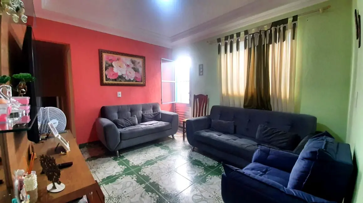 Foto 2 de Casa com 4 quartos à venda, 107m2 em Jardim Santa Rita, Itapevi - SP