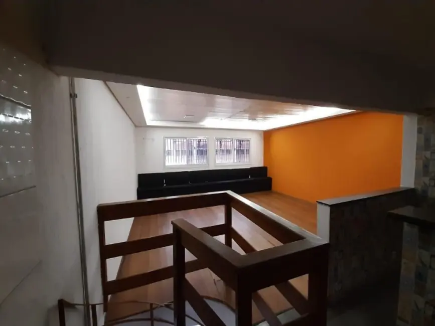 Armazém / Galpão à venda, 300m2 em Centro, Itapevi - SP - imagem 5 Foto 5 de Armazém / Galpão à venda, 300m2 em Centro, Itapevi - SP