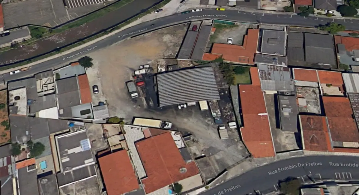 Foto 5 de Terreno / Lote à venda, 1000m2 em Itapevi - SP