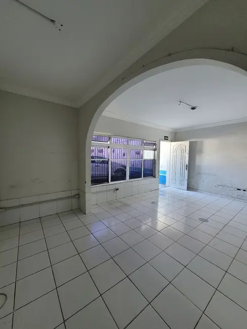 Foto 9 de Sala Comercial com 2 quartos para alugar, 270m2 em Itapevi - SP