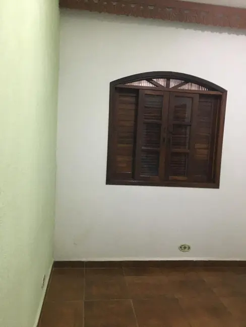 Foto 4 de Sala Comercial com 5 quartos para alugar, 282m2 em Itapevi - SP