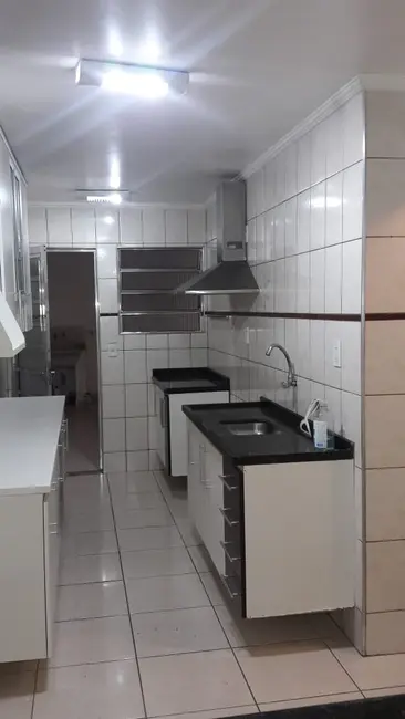 Foto 5 de Casa com 3 quartos à venda, 158m2 em Metalúrgicos, Osasco - SP