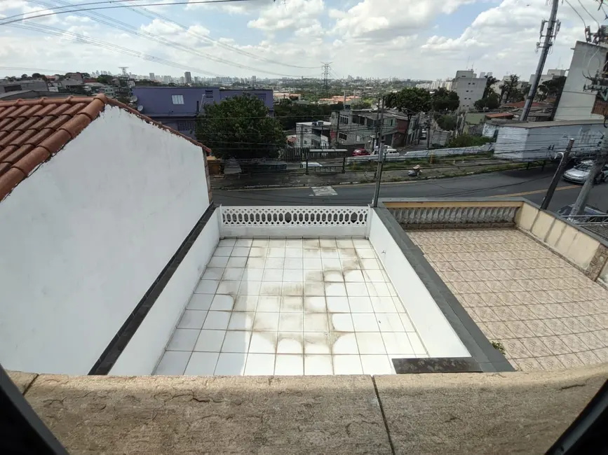 Foto 3 de Casa com 2 quartos à venda, 140m2 em Ayrosa, Osasco - SP