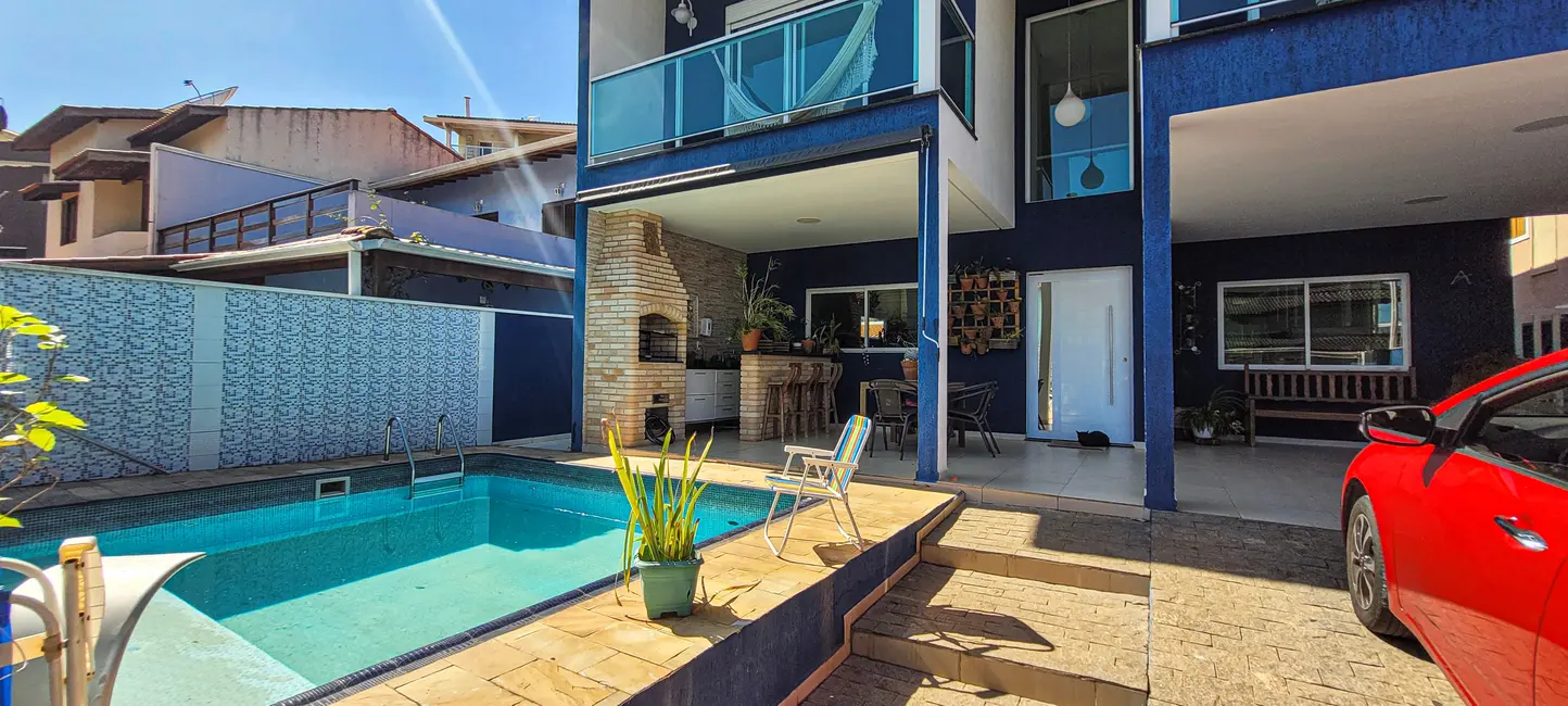 Foto 4 de Casa de Condomínio com 3 quartos à venda, 309m2 em Parque das Rosas, Cotia - SP