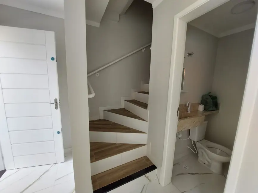 Foto 14 de Casa com 2 quartos para alugar, 82m2 em Umuarama, Osasco - SP