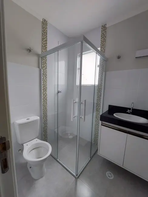 Foto 23 de Casa com 2 quartos para alugar, 82m2 em Umuarama, Osasco - SP