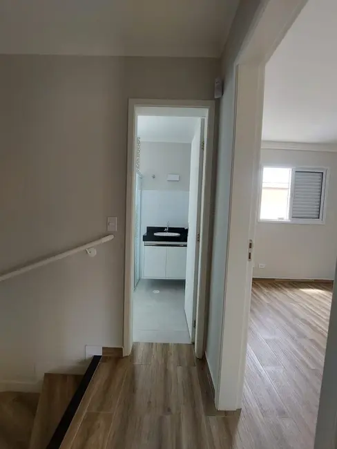 Foto 18 de Casa com 2 quartos para alugar, 82m2 em Umuarama, Osasco - SP