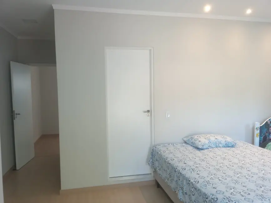 Foto 5 de Casa com 3 quartos à venda, 155m2 em Cajamar - SP