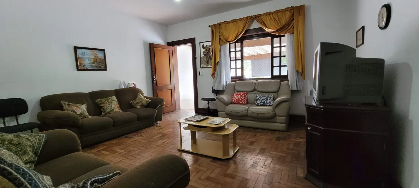 Sala Comercial com 2 quartos à venda e para alugar, 150m2 em Centro, Itapevi - SP - imagem 5 Foto 5 de Sala Comercial com 2 quartos à venda e para alugar, 150m2 em Centro, Itapevi - SP