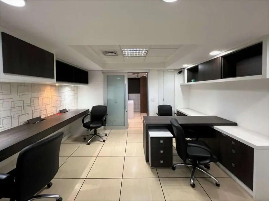 Foto 5 de Sala Comercial à venda e para alugar, 59m2 em Lageadinho, Cotia - SP
