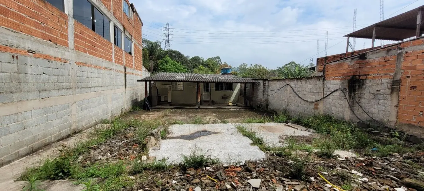 Foto 9 de Casa com 2 quartos à venda, 96m2 em Jardim Itacolomi, Itapevi - SP