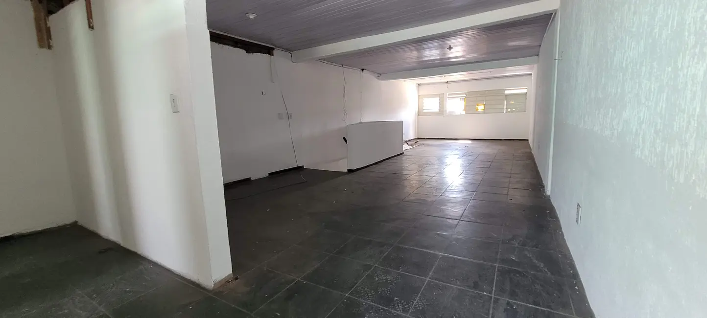 Foto 4 de Sala Comercial para alugar, 77m2 em Centro, Itapevi - SP