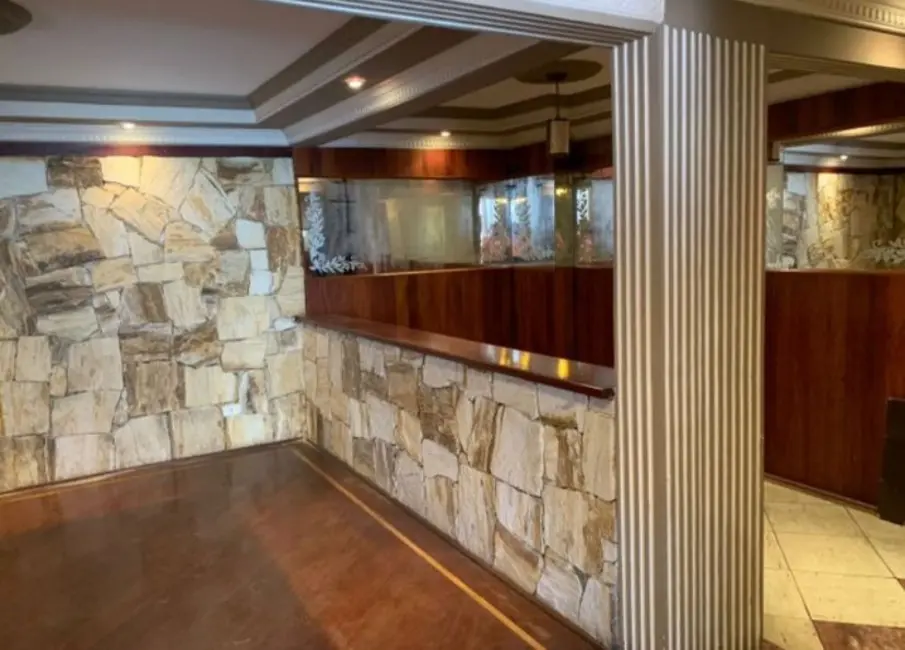 Casa de Condomínio com 4 quartos à venda, 220m2 em Granja Viana, Cotia - SP - imagem 3 Foto 3 de Casa de Condomínio com 4 quartos à venda, 220m2 em Granja Viana, Cotia - SP