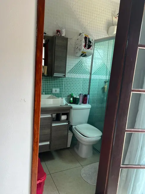 Foto 2 de Casa com 3 quartos à venda, 208m2 em Veloso, Osasco - SP