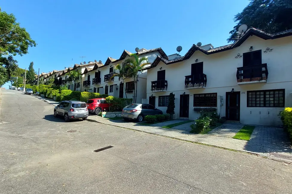 Foto 5 de Casa de Condomínio com 2 quartos à venda, 60m2 em Chácara Pavoeiro, Cotia - SP