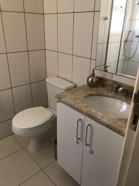 Foto 3 de Casa de Condomínio com 3 quartos à venda, 280m2 em Jardim Colibri, Embu Das Artes - SP