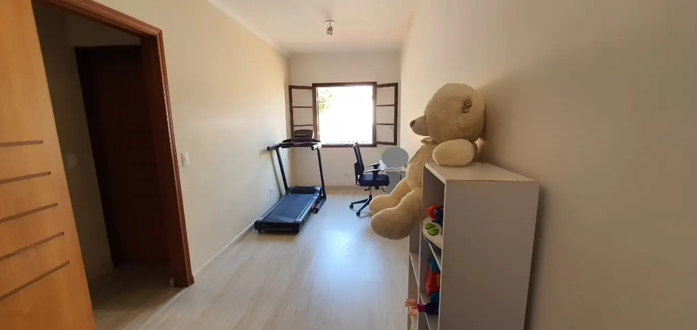 Foto 4 de Casa com 3 quartos à venda, 188m2 em Quitaúna, Osasco - SP