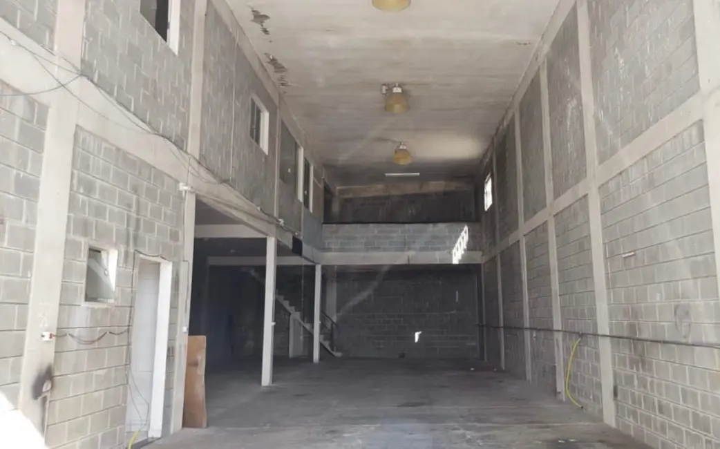 Foto 3 de Armazém / Galpão para alugar, 386m2 em Rochdale, Osasco - SP