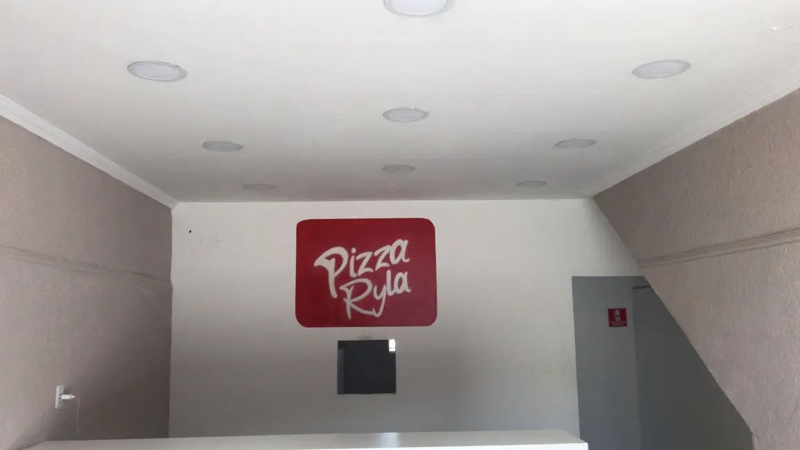 Sala Comercial para alugar, 33m2 em Centro, Carapicuiba - SP - imagem 3 Foto 3 de Sala Comercial para alugar, 33m2 em Centro, Carapicuiba - SP