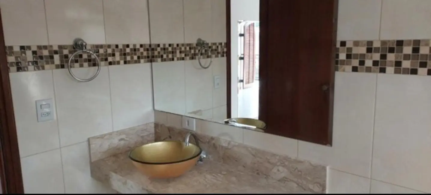 Casa com 5 quartos à venda, 268m2 em Jaguaré, São Paulo - SP - imagem 8 Foto 8 de Casa com 5 quartos à venda, 268m2 em Jaguaré, São Paulo - SP