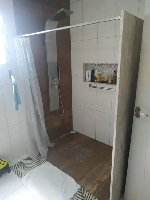 Foto 9 de Casa com 4 quartos à venda, 280m2 em Parque Jaguari (Fazendinha), Santana De Parnaiba - SP