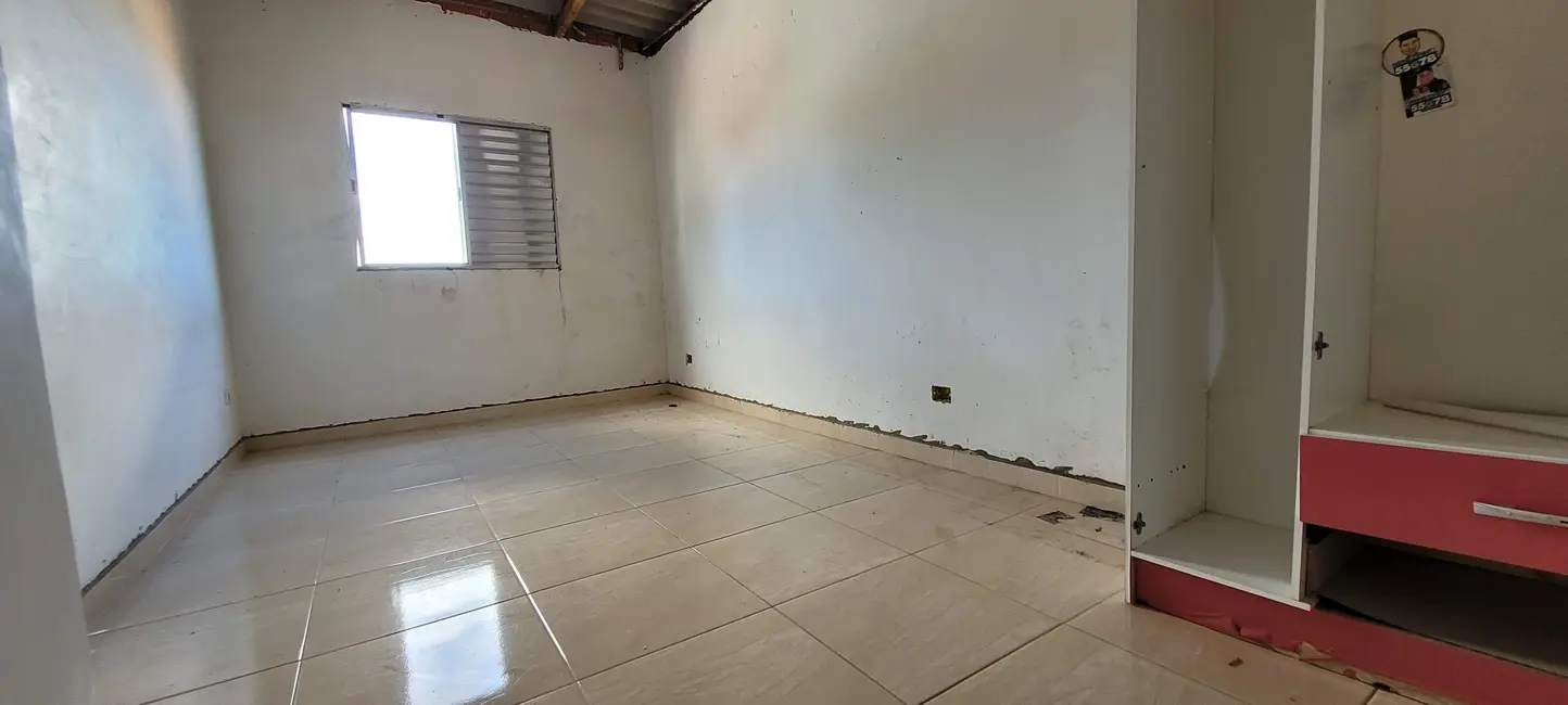 Foto 6 de Casa com 2 quartos à venda, 160m2 em Itapevi - SP