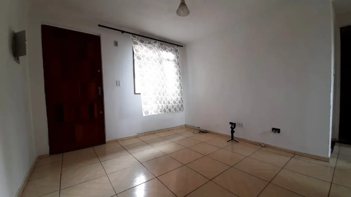 Foto 2 de Apartamento com 2 quartos para alugar, 48m2 em Itapevi - SP