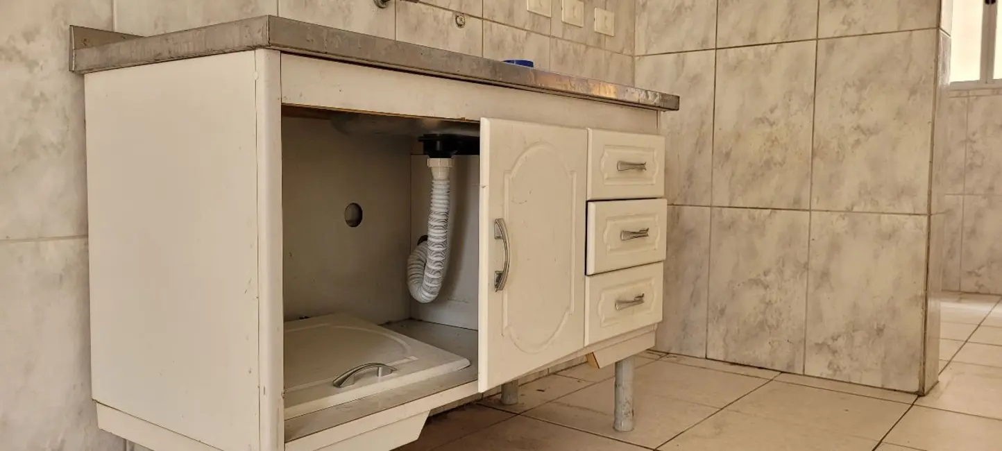 Foto 3 de Apartamento com 2 quartos para alugar, 52m2 em Jardim Paulista, Itapevi - SP