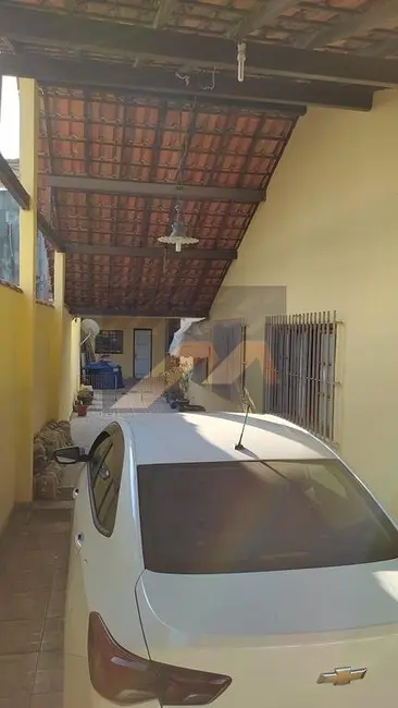 Casa com 3 quartos à venda, 193m2 em Carolina, Duque De Caxias - RJ - imagem 4 Foto 4 de Casa com 3 quartos à venda, 193m2 em Carolina, Duque De Caxias - RJ
