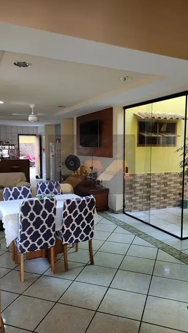 Casa com 3 quartos à venda, 193m2 em Carolina, Duque De Caxias - RJ - imagem 6 Foto 6 de Casa com 3 quartos à venda, 193m2 em Carolina, Duque De Caxias - RJ