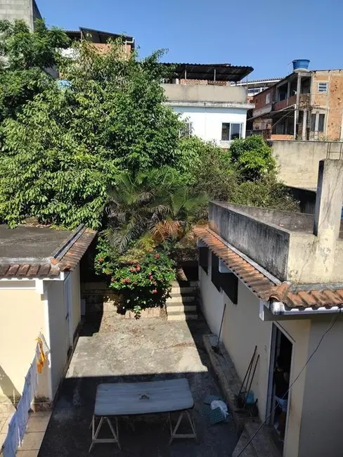 Casa com 2 quartos à venda, 258m2 em Jardim Gramacho, Duque De Caxias - RJ - imagem 8 Foto 8 de Casa com 2 quartos à venda, 258m2 em Jardim Gramacho, Duque De Caxias - RJ