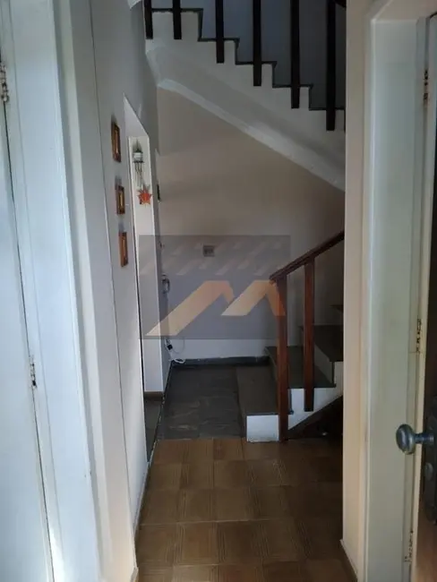 Apartamento com 2 quartos à venda, 108m2 em Centro, Nilopolis - RJ - imagem 4 Foto 4 de Apartamento com 2 quartos à venda, 108m2 em Centro, Nilopolis - RJ