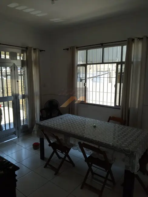 Casa com 1 quarto à venda, 97m2 em Vila Rosário, Duque De Caxias - RJ - imagem 4 Foto 4 de Casa com 1 quarto à venda, 97m2 em Vila Rosário, Duque De Caxias - RJ
