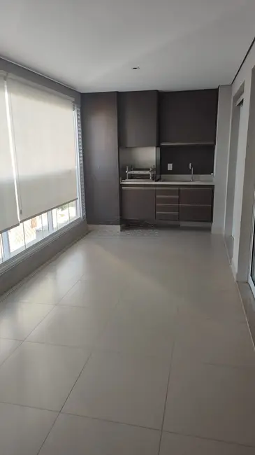 Foto 1 de Apartamento com 3 quartos para alugar, 120m2 em Bauru - SP