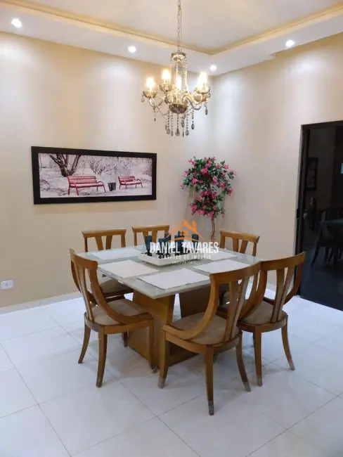 Casa com 4 quartos à venda e para alugar, 312m2 em Bananeiras - PB - imagem 4 Foto 4 de Casa com 4 quartos à venda e para alugar, 312m2 em Bananeiras - PB