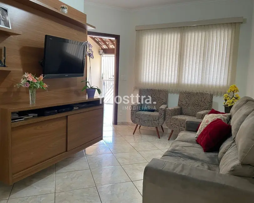 Foto 6 de Casa com 3 quartos à venda, 140m2 em Vila Rubens, Indaiatuba - SP