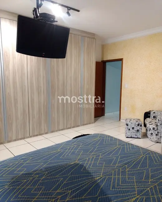 Foto 8 de Casa com 3 quartos à venda, 186m2 em Jardim São Francisco, Indaiatuba - SP