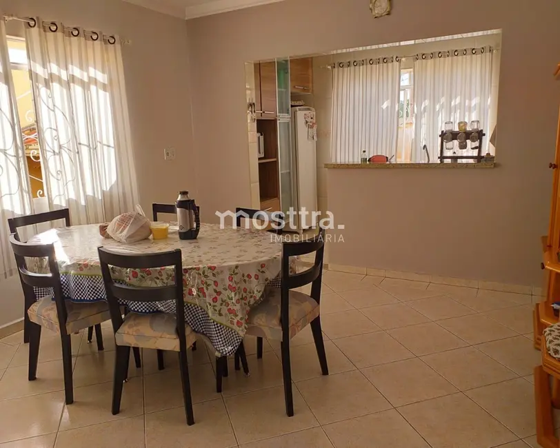 Foto 7 de Casa com 4 quartos à venda, 259m2 em Vila Rubens, Indaiatuba - SP