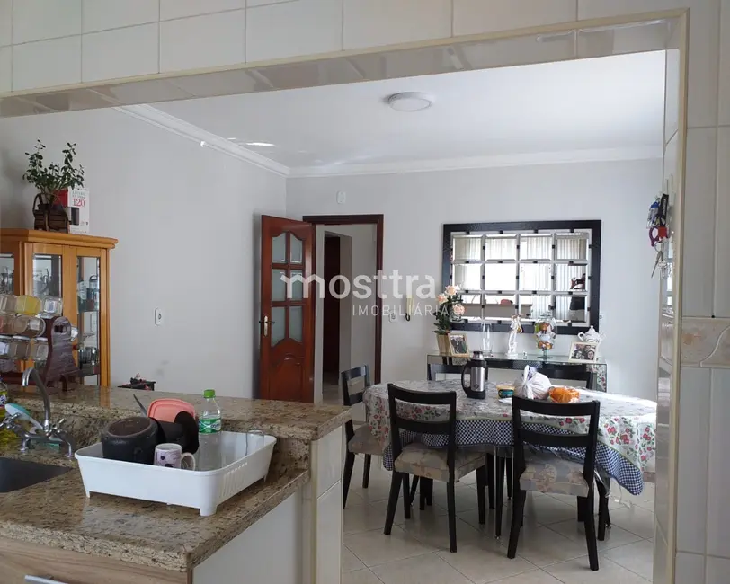 Foto 6 de Casa com 4 quartos à venda, 259m2 em Vila Rubens, Indaiatuba - SP