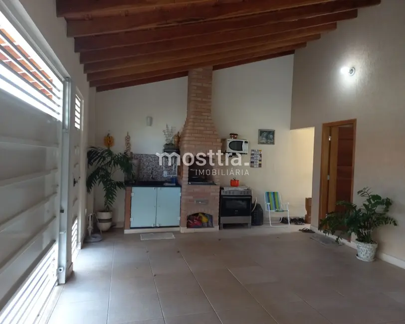 Foto 3 de Casa com 3 quartos à venda, 121m2 em Jardim Residencial Veneza, Indaiatuba - SP