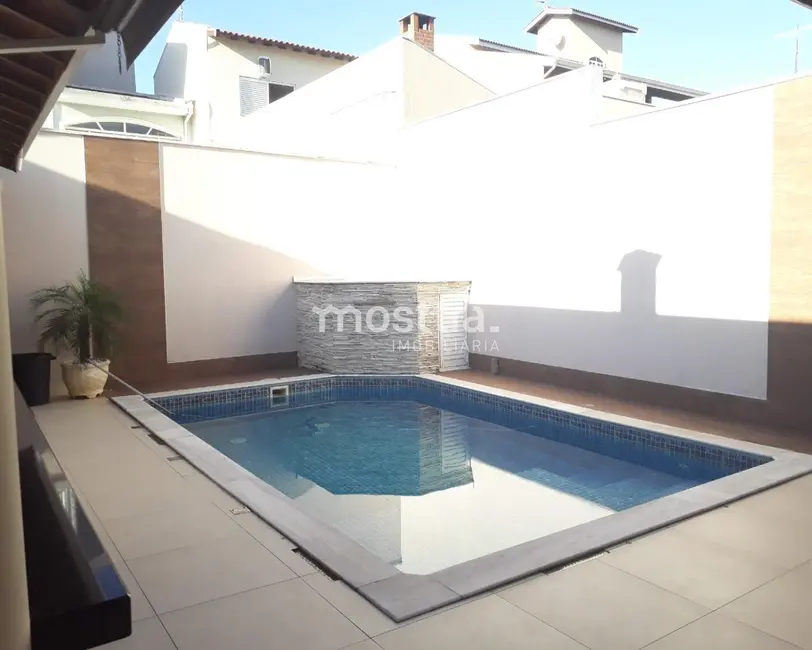 Foto 3 de Casa com 4 quartos à venda, 286m2 em Vila Avaí, Indaiatuba - SP