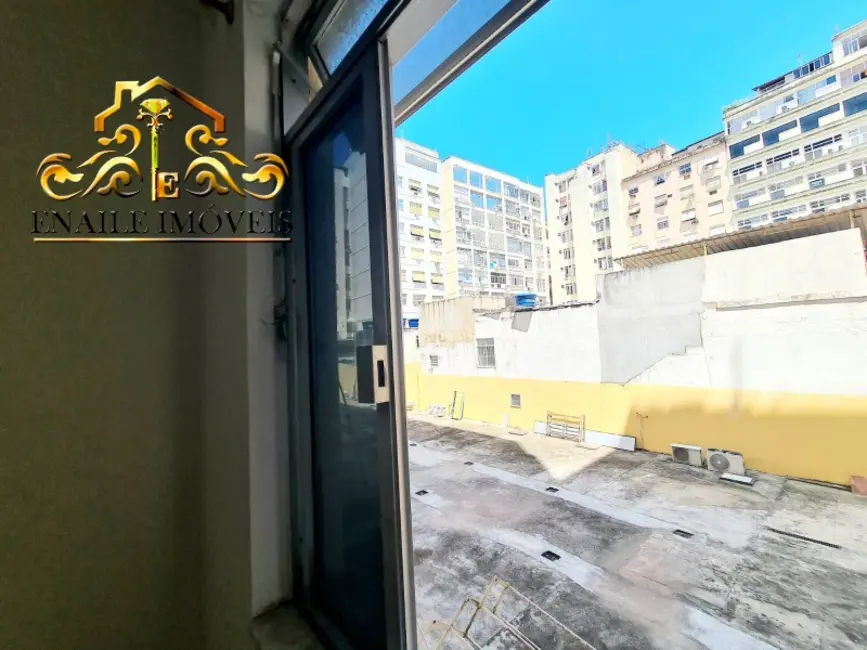 Apartamento com 1 quarto à venda, 25m2 em Copacabana, Rio De Janeiro - RJ - imagem 4 Foto 4 de Apartamento com 1 quarto à venda, 25m2 em Copacabana, Rio De Janeiro - RJ