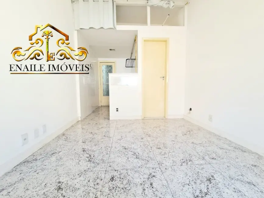 Apartamento com 1 quarto à venda, 25m2 em Copacabana, Rio De Janeiro - RJ - imagem 7 Foto 7 de Apartamento com 1 quarto à venda, 25m2 em Copacabana, Rio De Janeiro - RJ