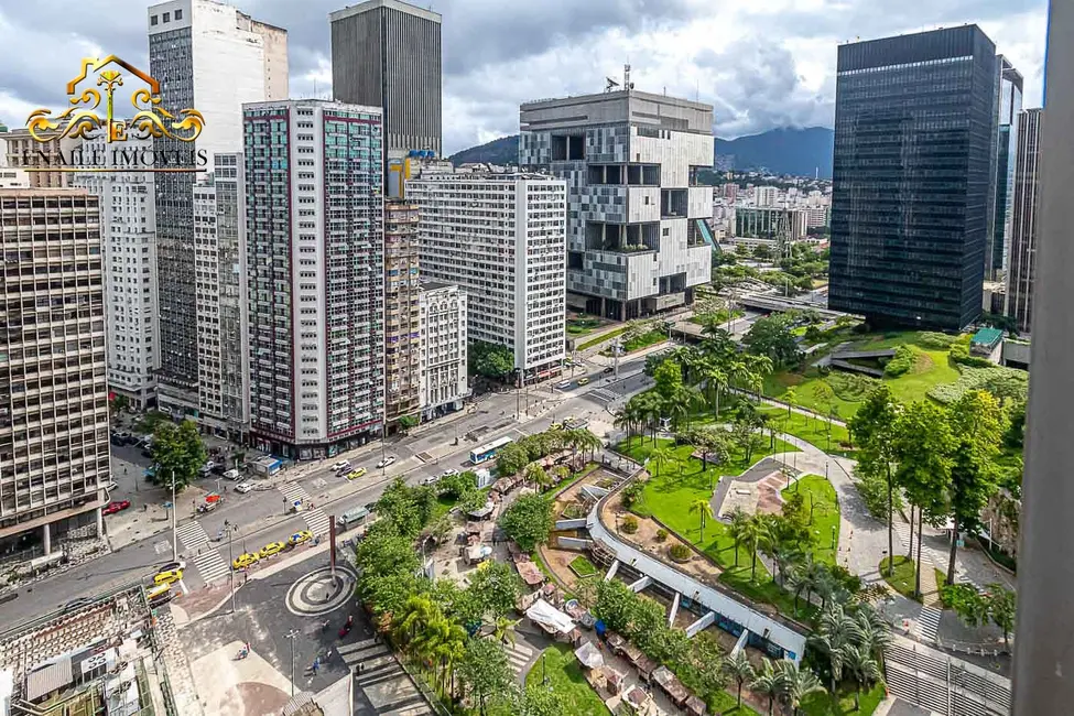 Sala Comercial à venda, 33m2 em Centro, Rio De Janeiro - RJ - imagem 4 Foto 4 de Sala Comercial à venda, 33m2 em Centro, Rio De Janeiro - RJ
