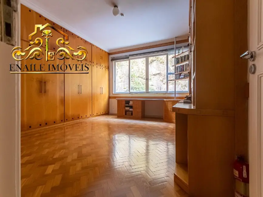 Apartamento com 4 quartos à venda, 525m2 em Flamengo, Rio De Janeiro - RJ - imagem 9 Foto 9 de Apartamento com 4 quartos à venda, 525m2 em Flamengo, Rio De Janeiro - RJ