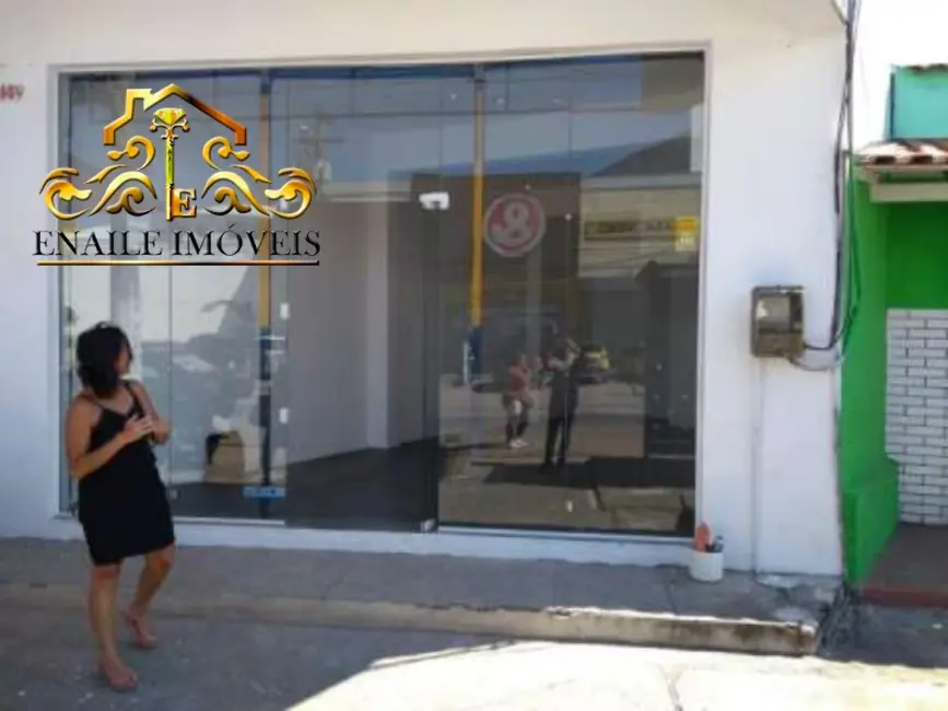 Foto 2 de Loja para alugar, 60m2 em Centro, Saquarema - RJ