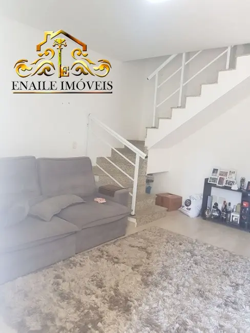 Casa com 3 quartos à venda, 120m2 em Centro, Itaguai - RJ - imagem 3 Foto 3 de Casa com 3 quartos à venda, 120m2 em Centro, Itaguai - RJ