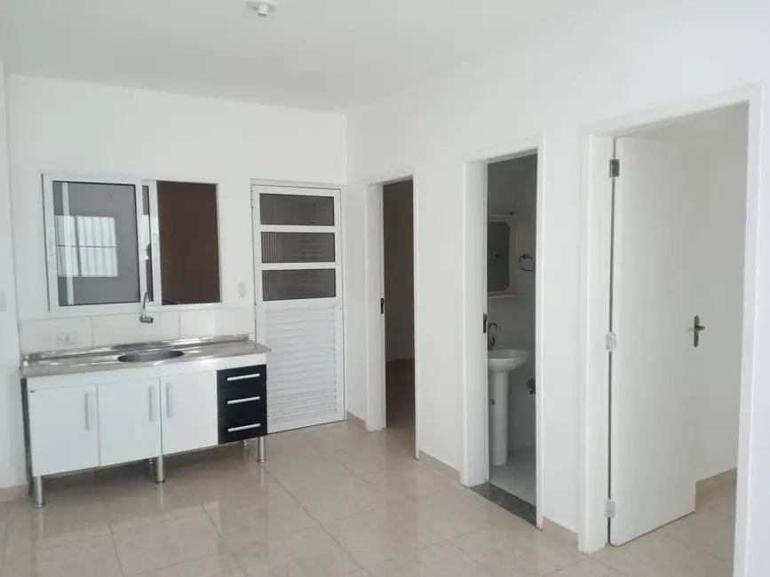 Foto 1 de Apartamento com 1 quarto para alugar, 40m2 em Itaquera, São Paulo - SP